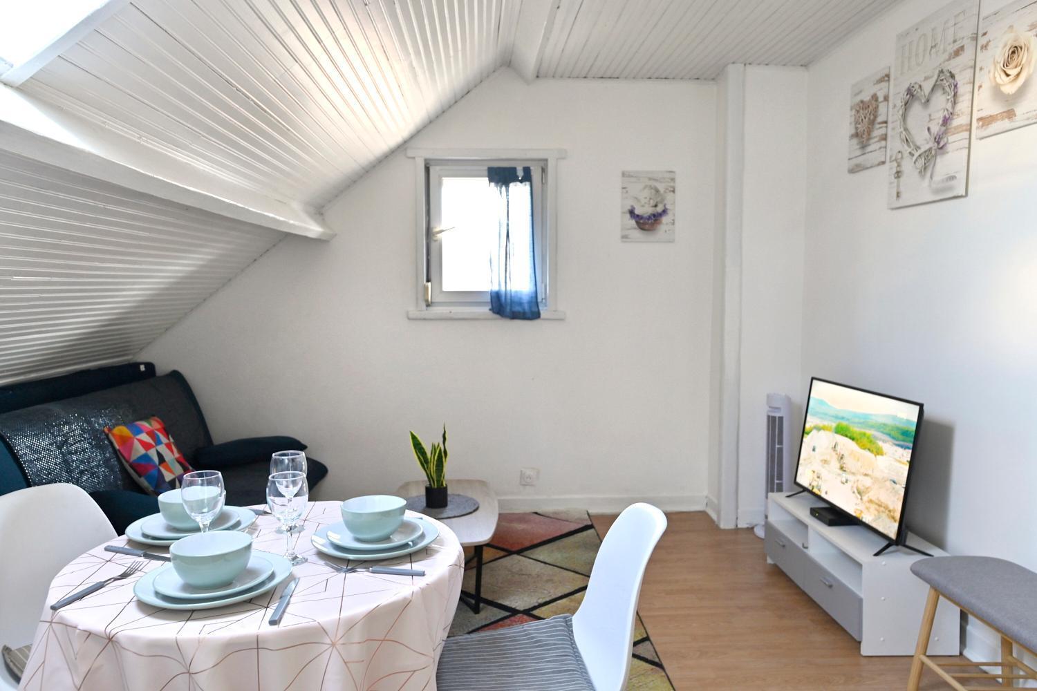 T2 Cosy Et Lumineux - Proche Centre Et Commodites Saint-Quentin  Ngoại thất bức ảnh