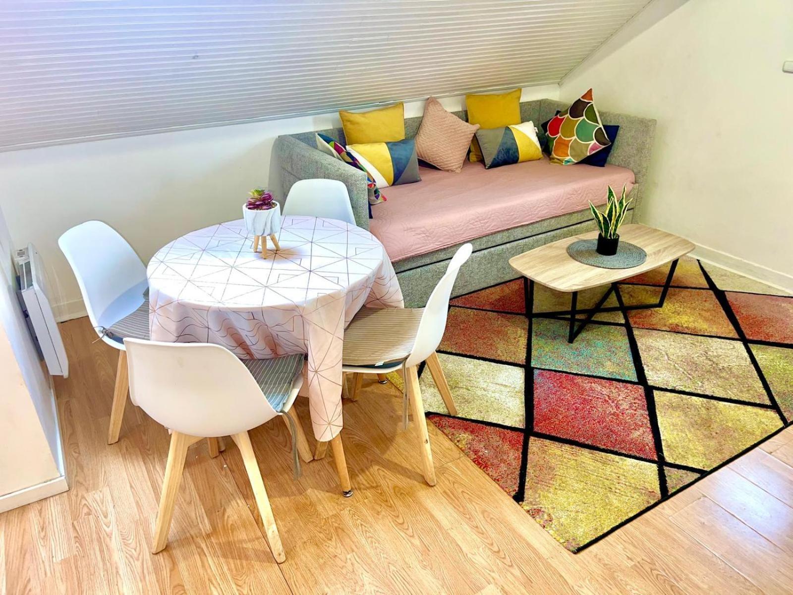 T2 Cosy Et Lumineux - Proche Centre Et Commodites Saint-Quentin  Ngoại thất bức ảnh