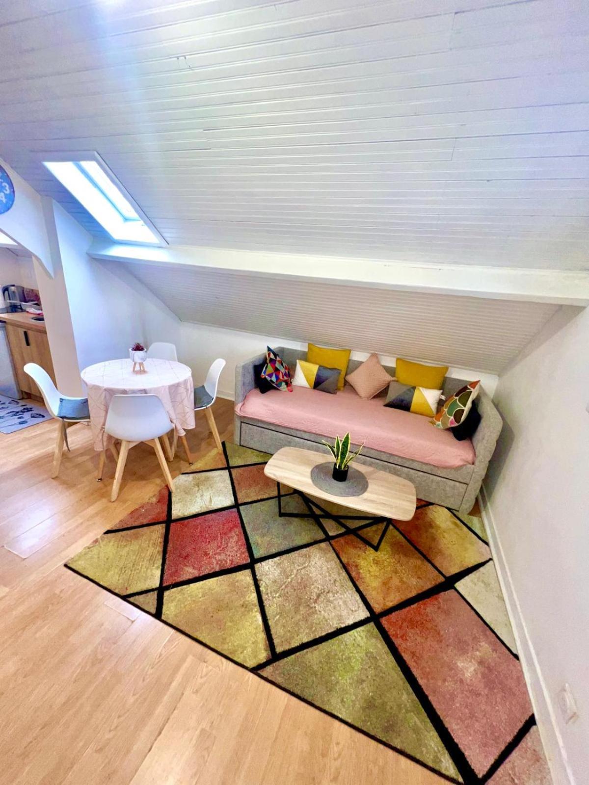 T2 Cosy Et Lumineux - Proche Centre Et Commodites Saint-Quentin  Ngoại thất bức ảnh